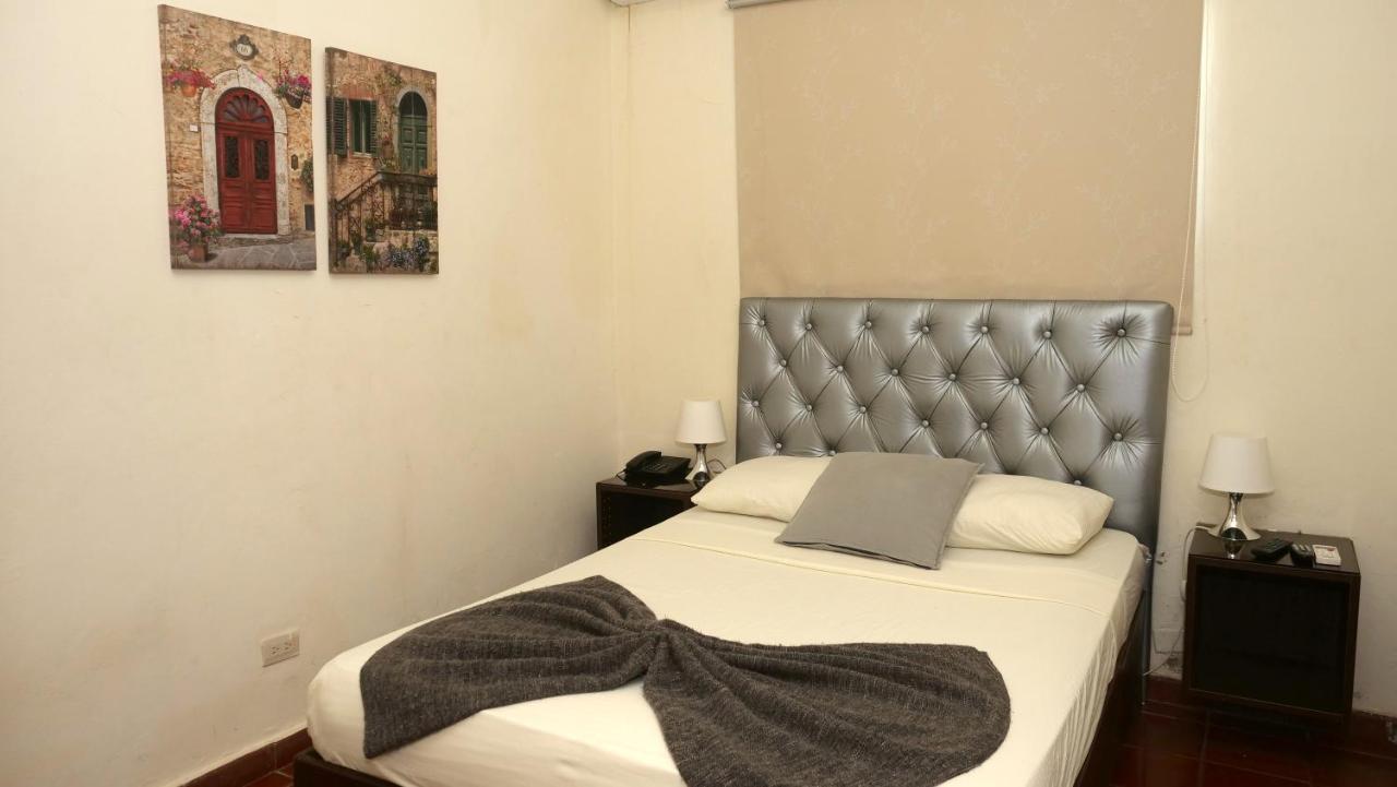 Hotel Alcaldeza - Garden House Maria Guadalupe Σάντο Ντομίγκο Εξωτερικό φωτογραφία