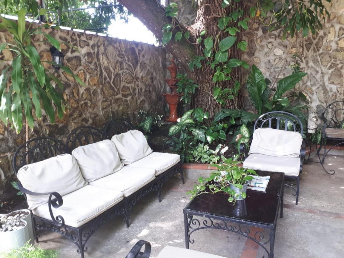 Hotel Alcaldeza - Garden House Maria Guadalupe Σάντο Ντομίγκο Εξωτερικό φωτογραφία